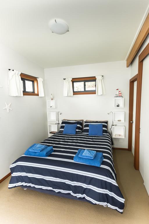 Larus Waterfront Holiday home